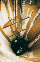 View of a working shaft sheeted with monolithic diaphragm walls in the closed circle shape